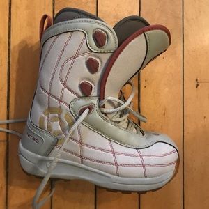 Nitro Echo Snowboarding Boots